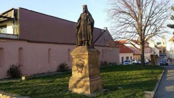 Socha Karla IV. v Mělníku Fotografie objektu