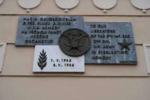 Pamětní deska osvobození U.S. armádou v Rokycanech Fotografie objektu