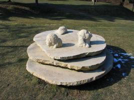 Plastika "Víly v tůňce" v Lysolajích Fotografie objektu