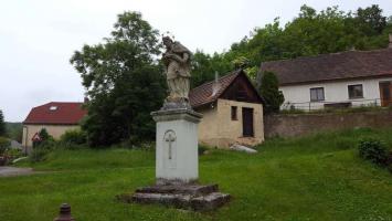 Socha svatého Jana Nepomuckého ve Hředlích Fotografie objektu