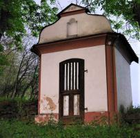<a href="https://commons.wikimedia.org/wiki/File:Krašovice (Krásná Hora nad Vltavou) - okres Příbram (02).jpg">zdroj: Wikimedia, autor, CC BY-SA</a> Fotografie objektu