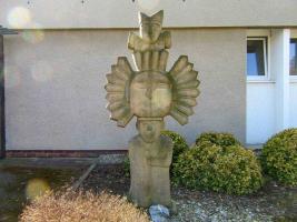 Socha Šašek a slunce v Šumperku na Šumavské ulici Fotografie objektu