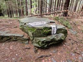 Hraniční kámen "Königsstein" západně od vrcholu vrchu Dyleň Fotografie objektu
