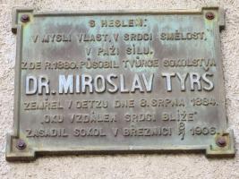 Pamětní deska Miroslava Tyrše na č.p. 2 v Dobré Vodě Fotografie objektu