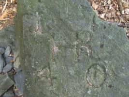 Hraniční kámen u turistické stezky ze Skřítku na Praděd Fotografie objektu