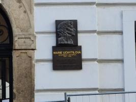 Pamětní deska Marie Uchytilové ve Zbrojnické ulici v Plzni Fotografie objektu