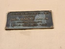 Pamětní deska Matouše Mandla v Riegrově ulici v Plzni Fotografie objektu