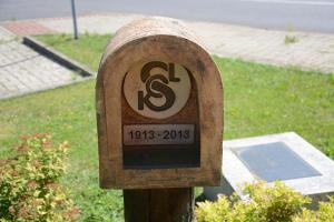 Pomník výročí Sboru dobrovolných hasičů a TJ Sokol Hřivice Fotografie objektu